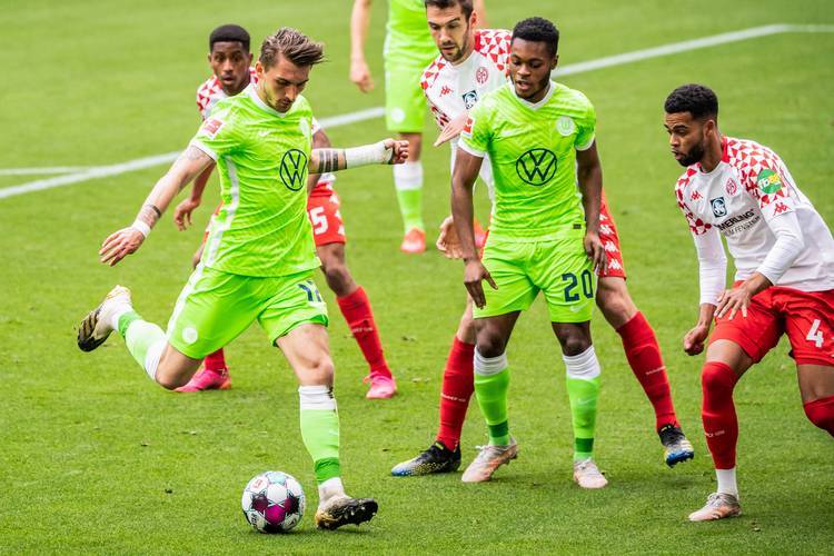 九游包含国际比赛日体能课后，多特蒙德外线爆发备战意甲，信心回归，身体对抗强度拉满的词条